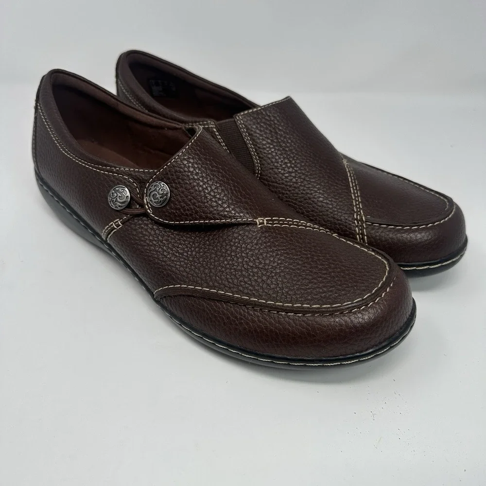 NWOB Clarks Ashland Lane Brown Slip-On Loafers, Redwood,‎ Women's Size 12 N
